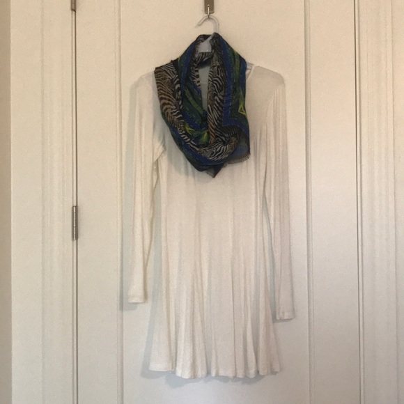 ⚡️⬇️Sale⚡️ White Skater Dress - Picture 8 of 8